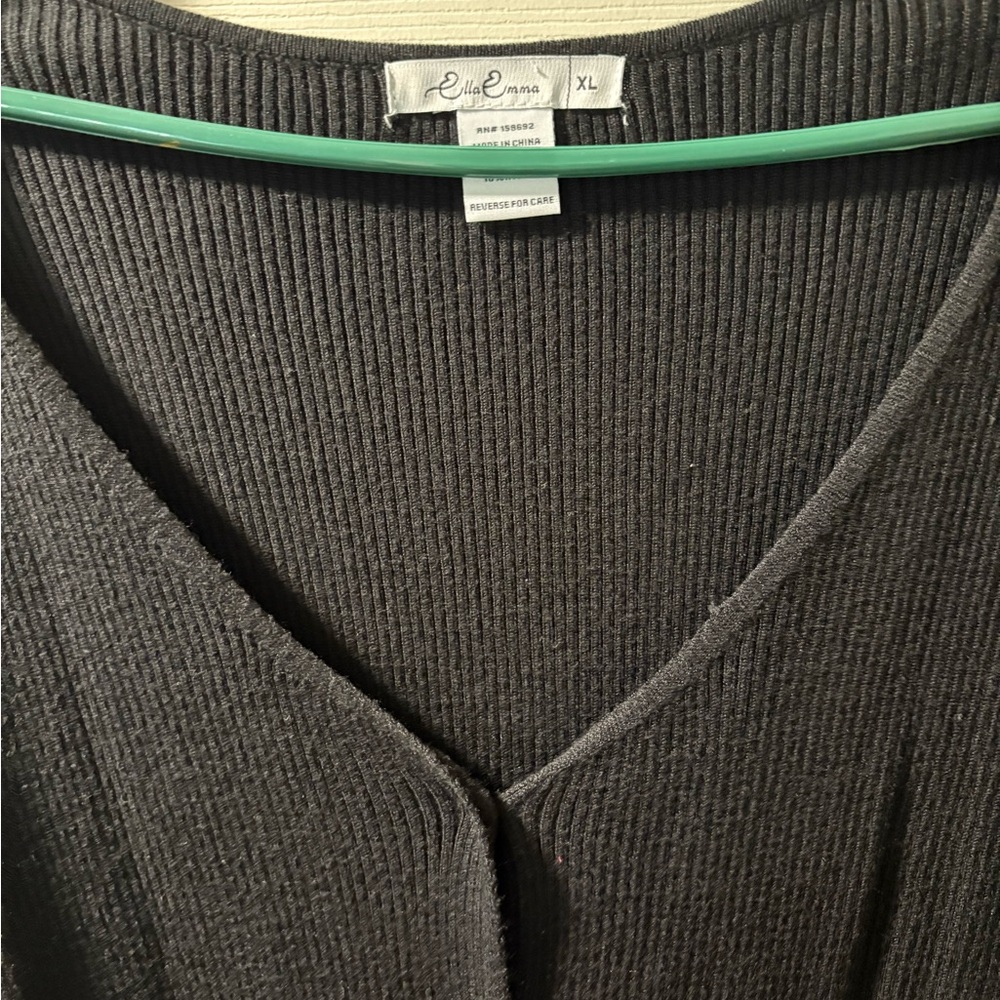 Black Ribbed Button-Up Cardigan - Picture 2 of 2